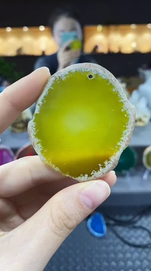 未镶嵌颈饰玛瑙/玉髓陈玛瑙