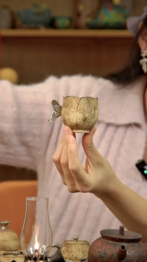 言野手作 粉引仿古蝴蝶银杯