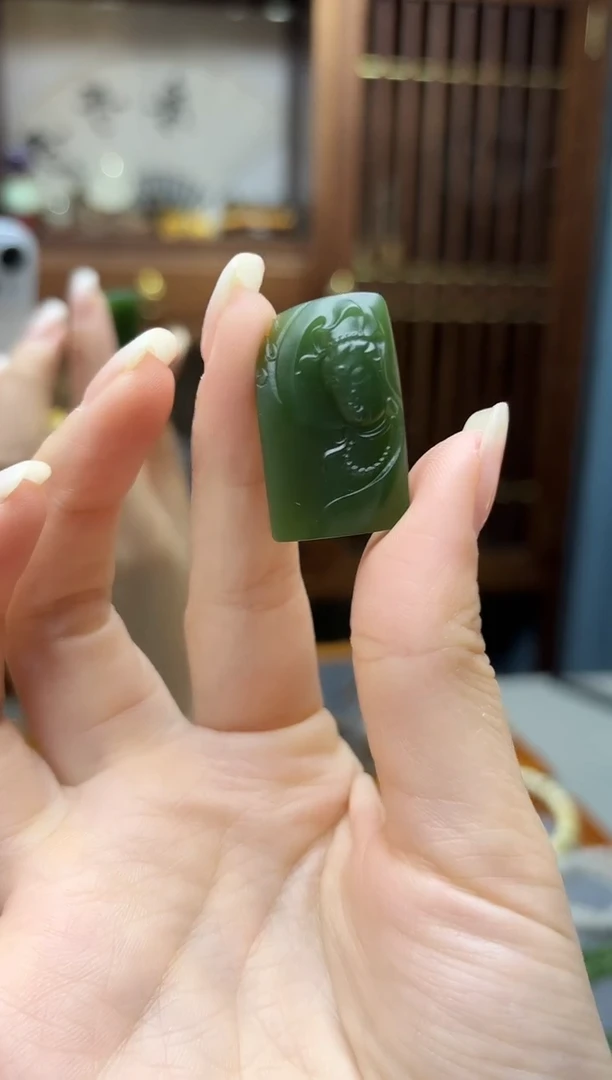 未镶嵌和田玉挂件和田玉观音吊坠SY