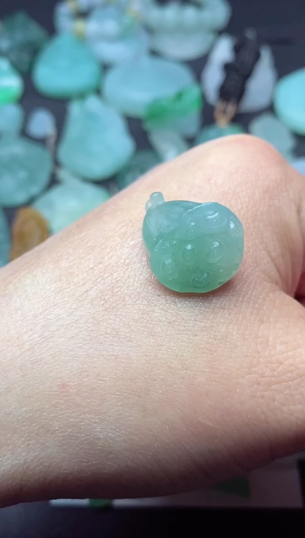 【闪购商品】定制翡翠未镶嵌a货翡翠