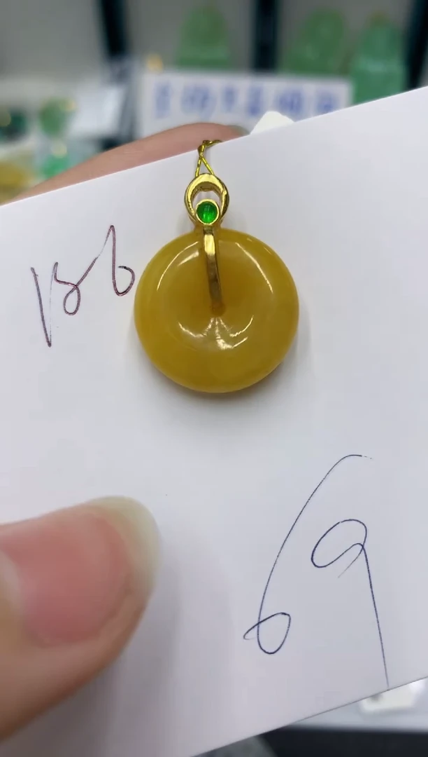 颈饰未镶嵌翡翠11111111111