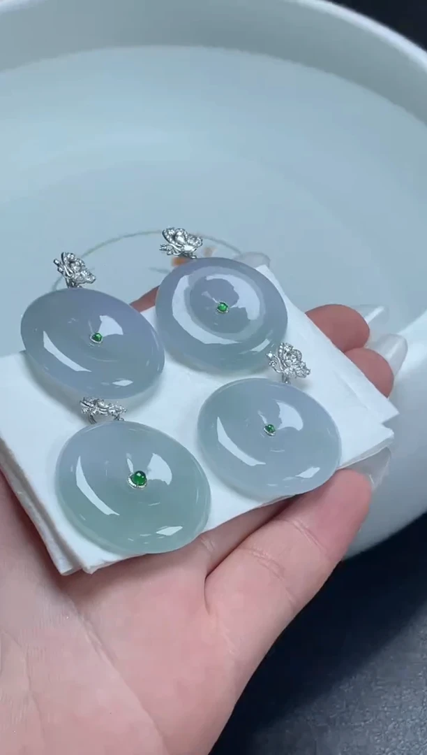 18K金镶嵌定制翡翠DDJ47316/多样性发一件