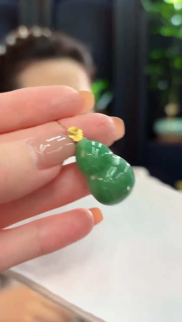吊坠(不含链)18K金镶嵌翡翠 缅甸A货/支持复检/一件