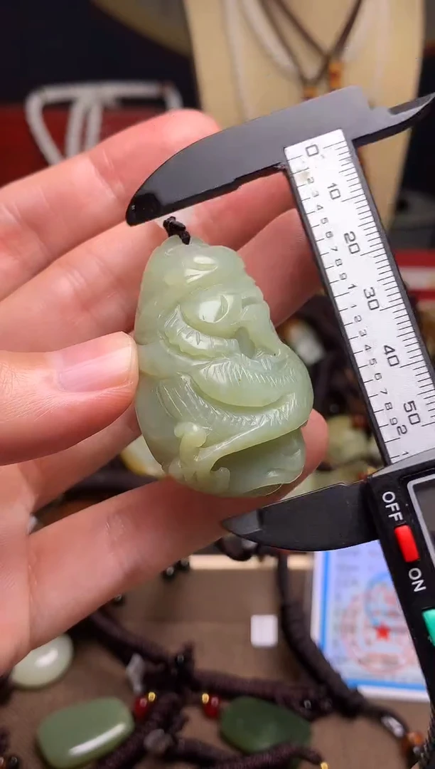 颈饰未镶嵌和田玉新疆料青海料清水和田玉吊坠