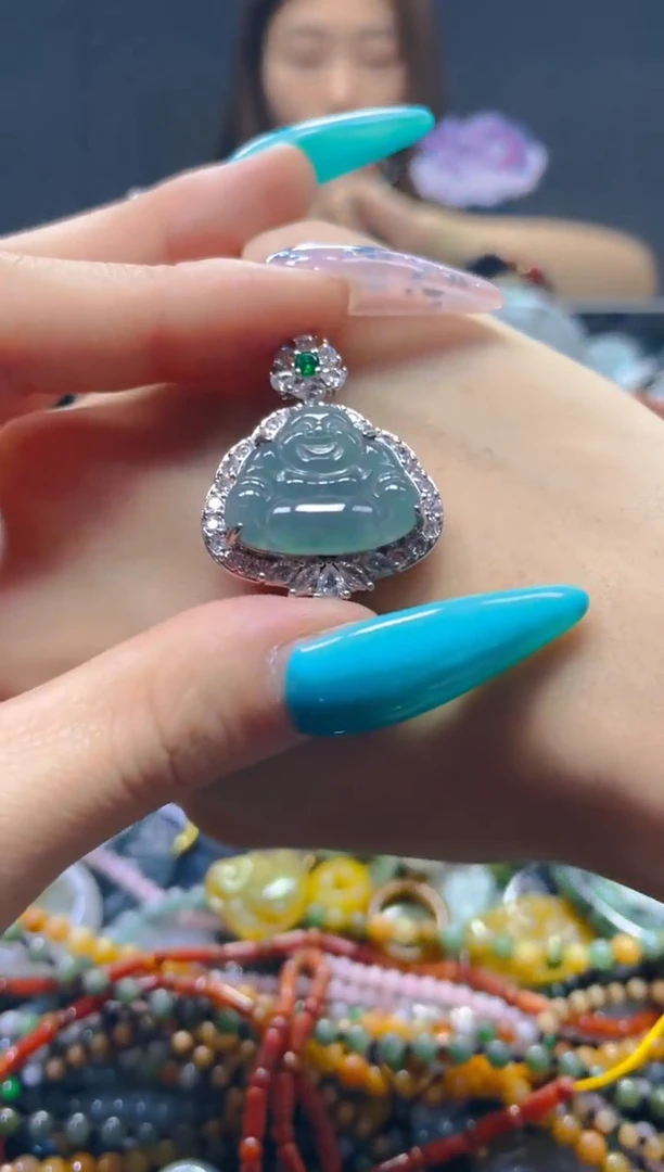 翡翠未镶嵌颈饰/D/翡翠A货，一件也是批发价