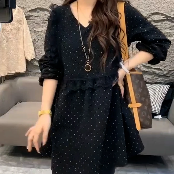 2025年春季新款时尚韩版烫钻连衣裙宽松显瘦