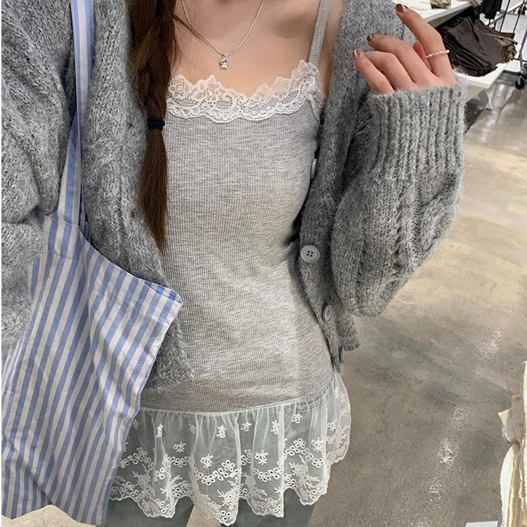 甜美拼接蕾丝花边吊带内搭女韩版修身显瘦通勤百搭夏季2025打底衣