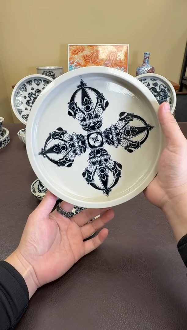 二号釉金刚杵壶承