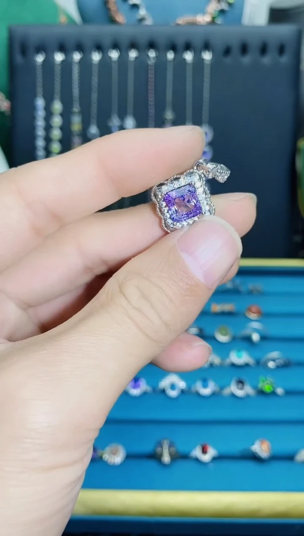 【闪购商品】水晶颈饰银S925镶嵌紫玉