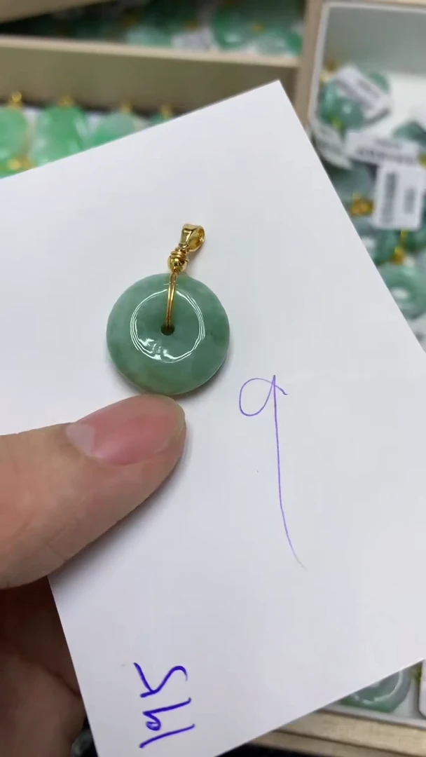 颈饰未镶嵌翡翠缅甸A货翡翠