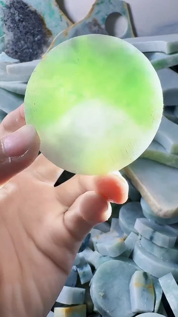 翡翠裸石缅甸翡翠A货文8984