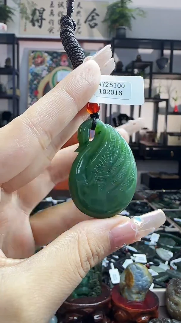 颈饰未镶嵌和田玉2016