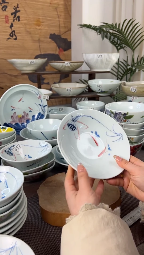 明舟大暇手绘画鱼7寸玉兰盘（单只装）