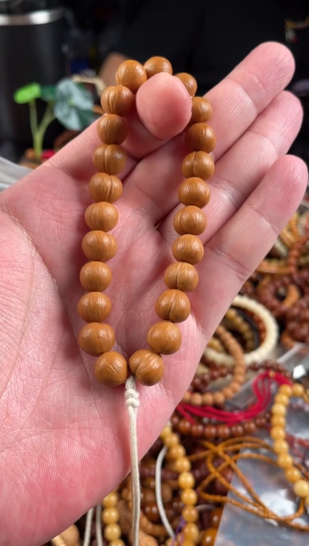 猴头核桃手串王胖子文玩工作室屁桃1.2左右