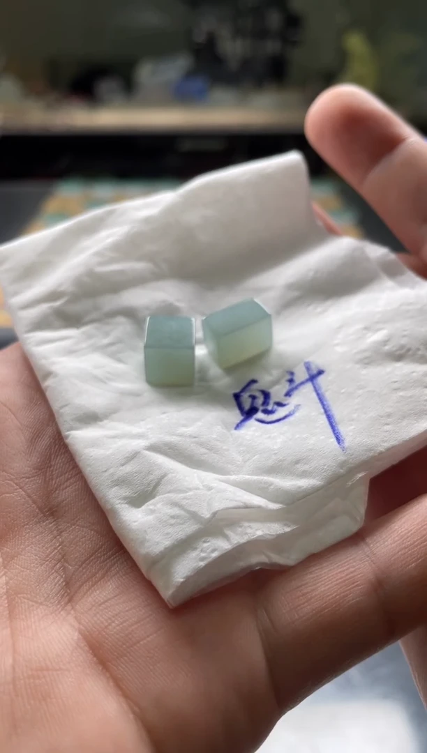 未镶嵌定制翡翠魁魁