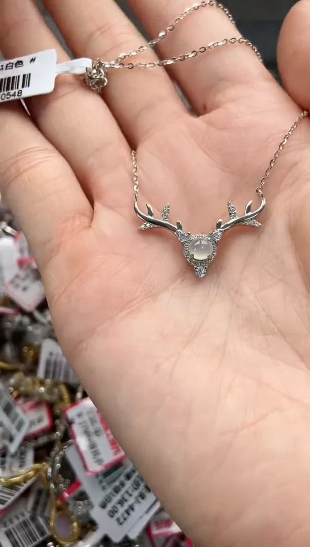 【闪购商品】翡翠戒指银S925镶嵌3333333      5