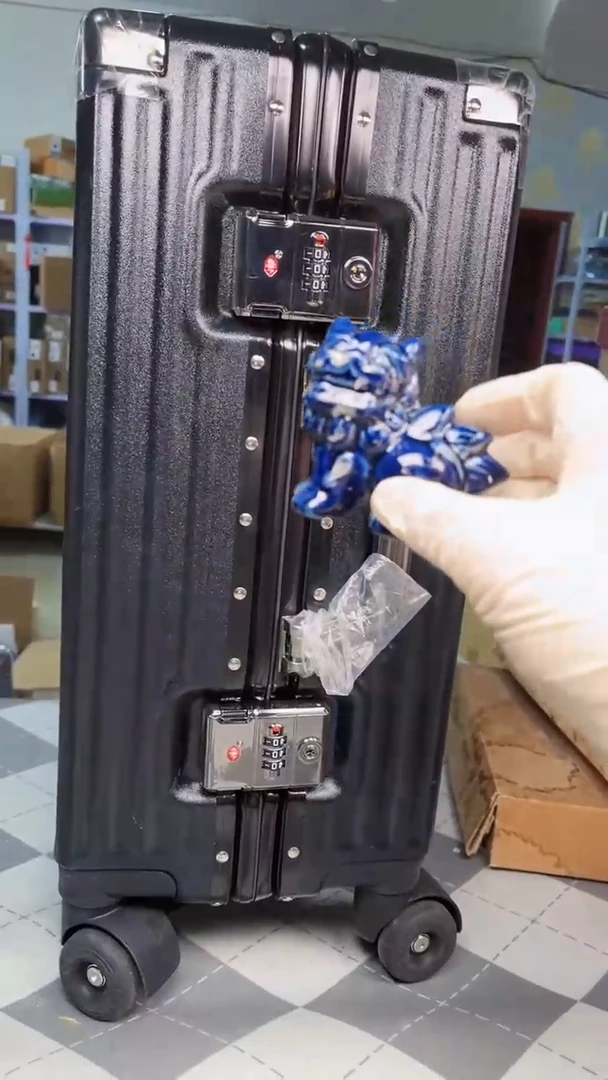 瓷片陶瓷如图所示周边