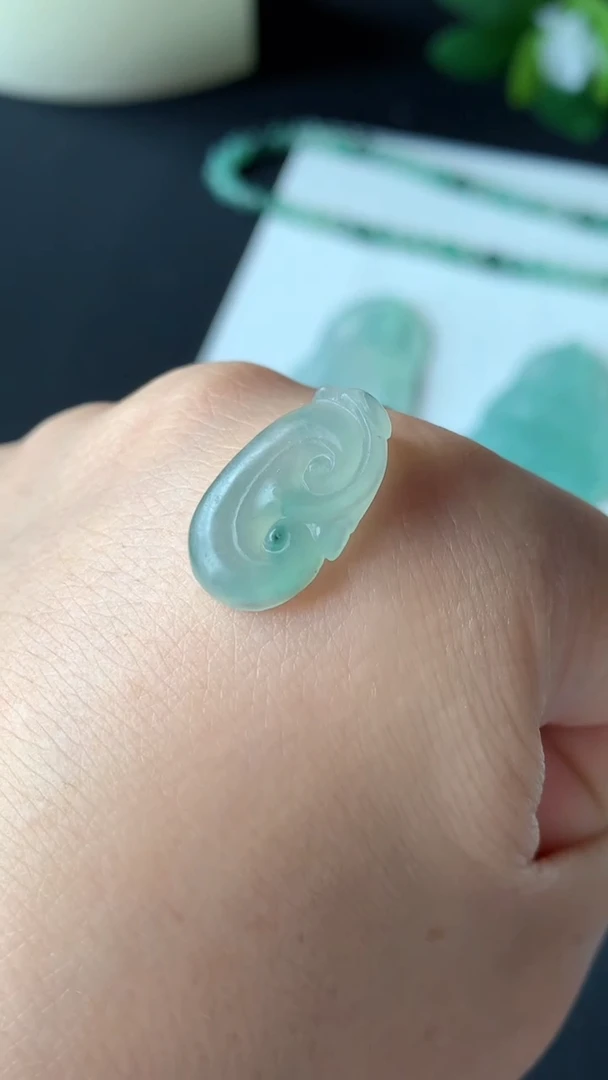 未镶嵌定制翡翠0499911228