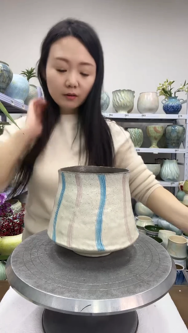 【1.2】花盆链接 高：15  口：13