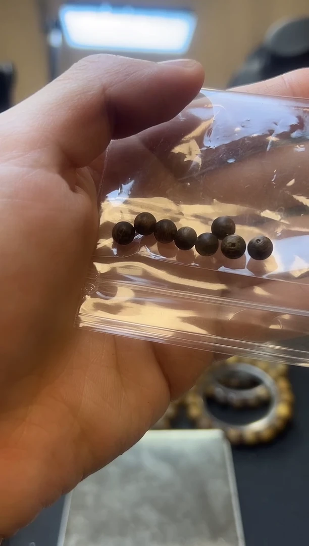 沉香手串ღ***࿐莺歌绿绮楠圆珠6mm散珠八颗