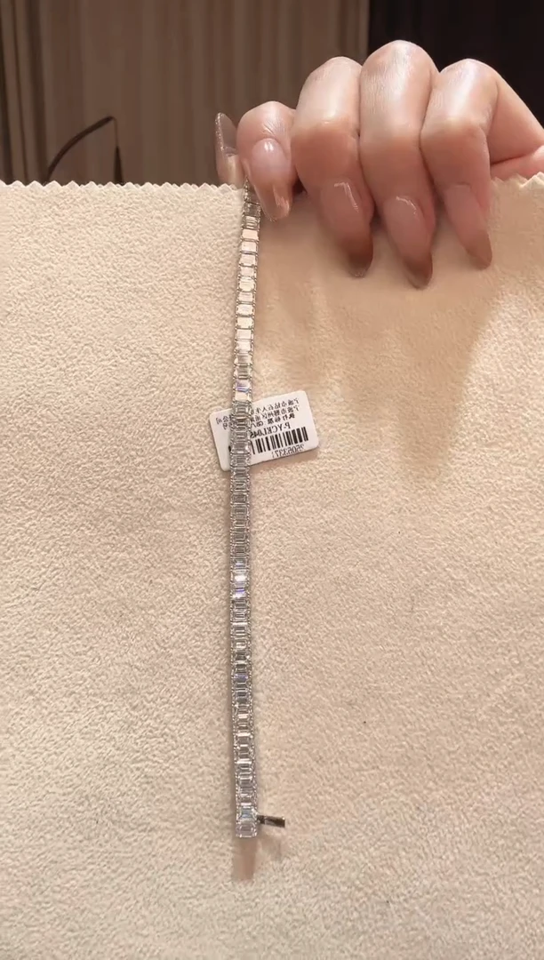 18K金镶嵌颈饰实验室培育钻石30分祖切网球手链 15长