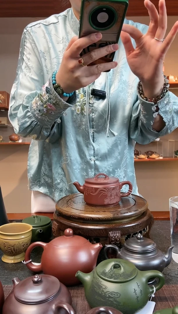 【闪购商品】紫砂茶壶清趣大口汉瓦 龙血砂 庞红俊