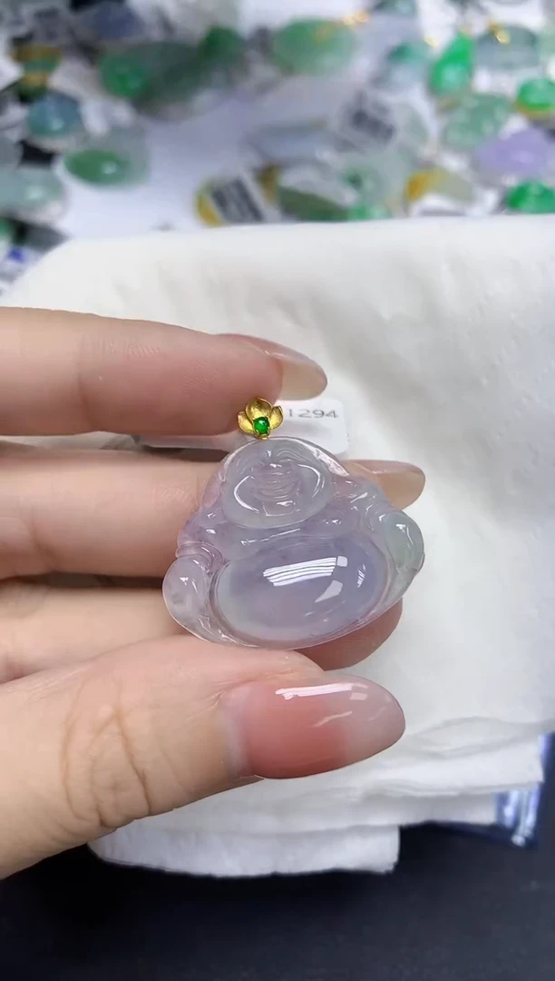 颈饰18K金镶嵌翡翠天然缅甸翡翠A货多样性发一件