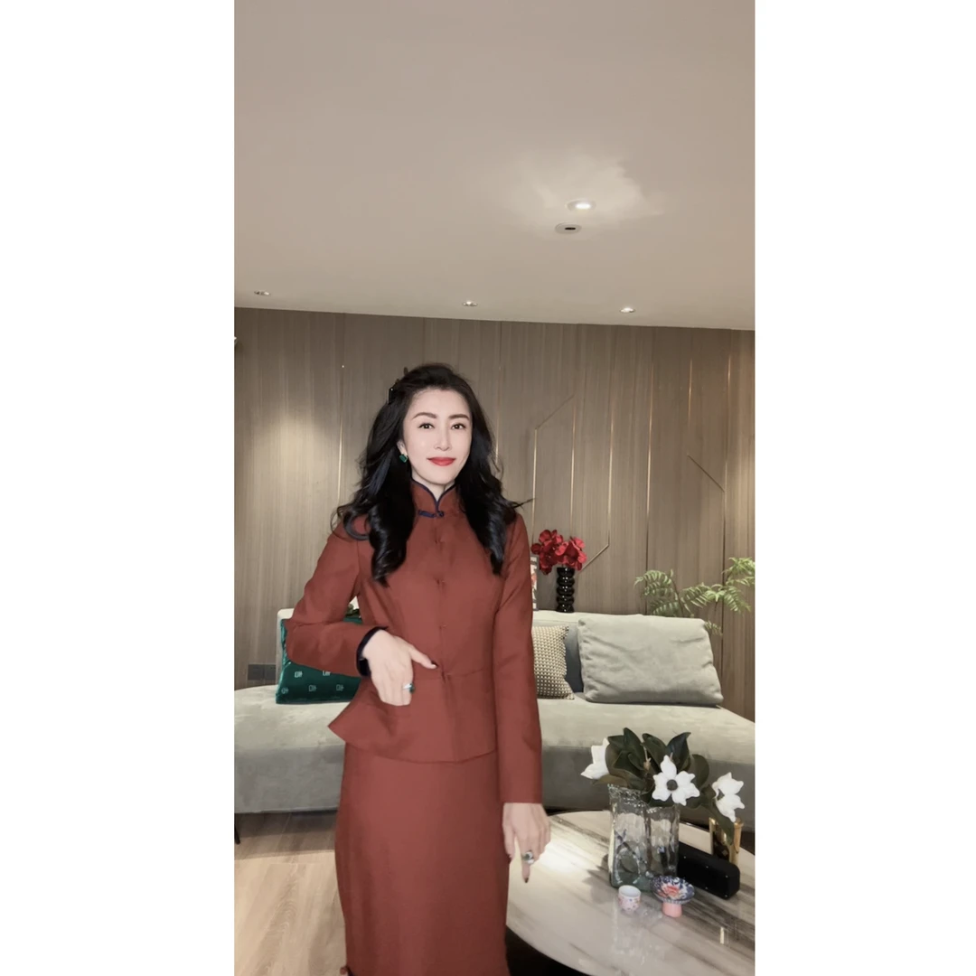 VV&AA 秋季新款时尚气质百搭网红裙子套装 T551+T552