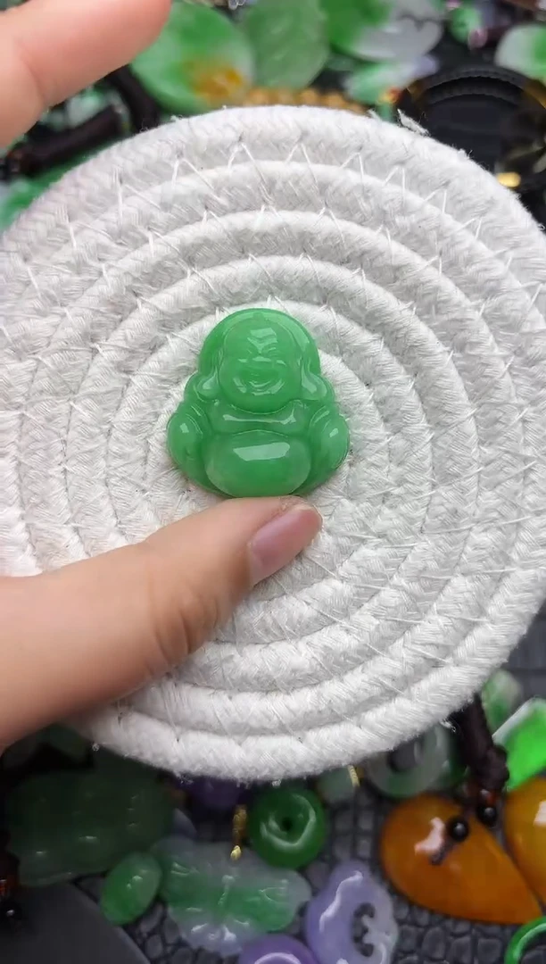 颈饰未镶嵌翡翠缅甸翡翠吊坠