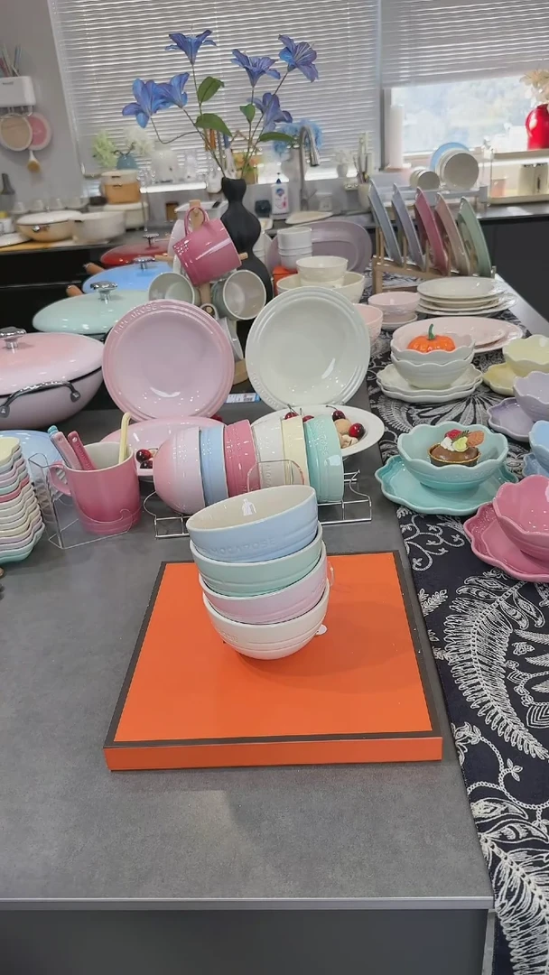 【闪购商品】瓷四色米饭碗