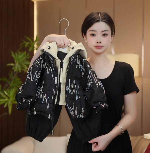 【】2025秋冬新品萌娃穿搭加厚男女儿童棉服套装89799