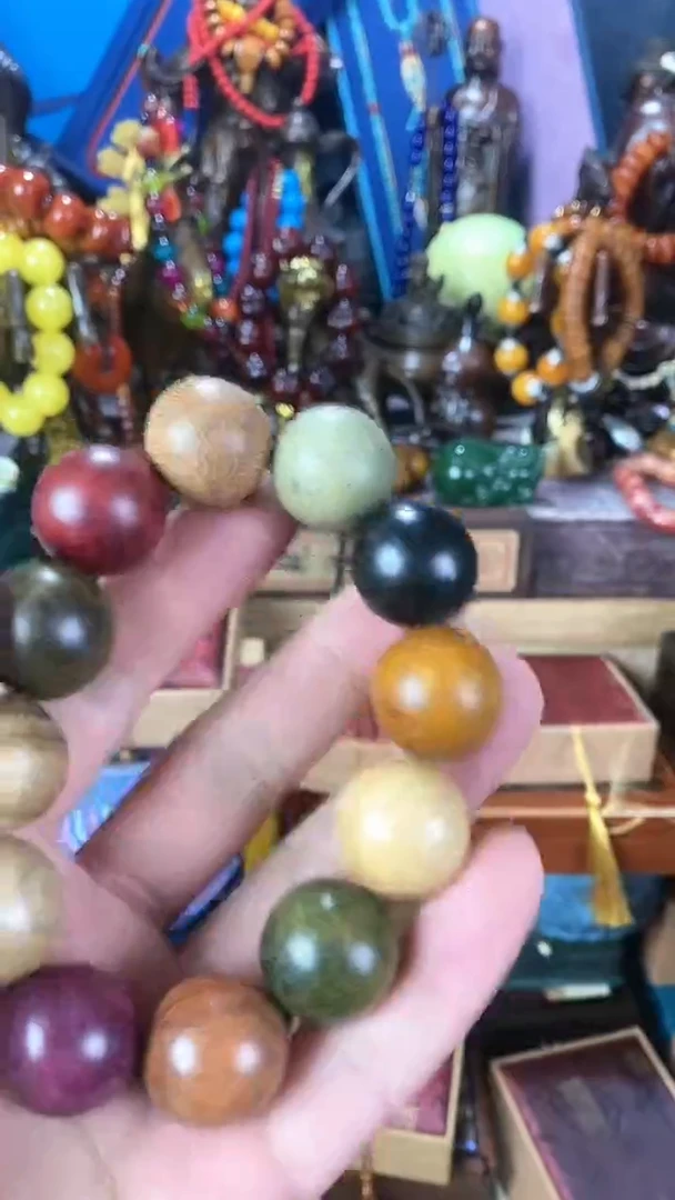 【闪购商品】非洲檀香无事牌猪妹精品链接摆件