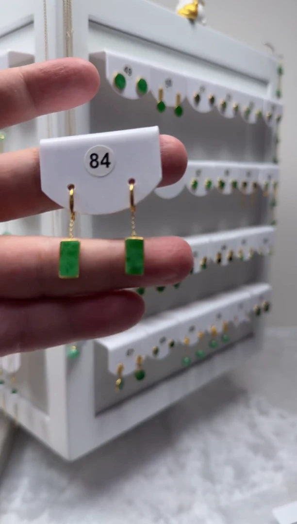 18K金镶嵌翡翠耳饰缅甸天然翡翠a货