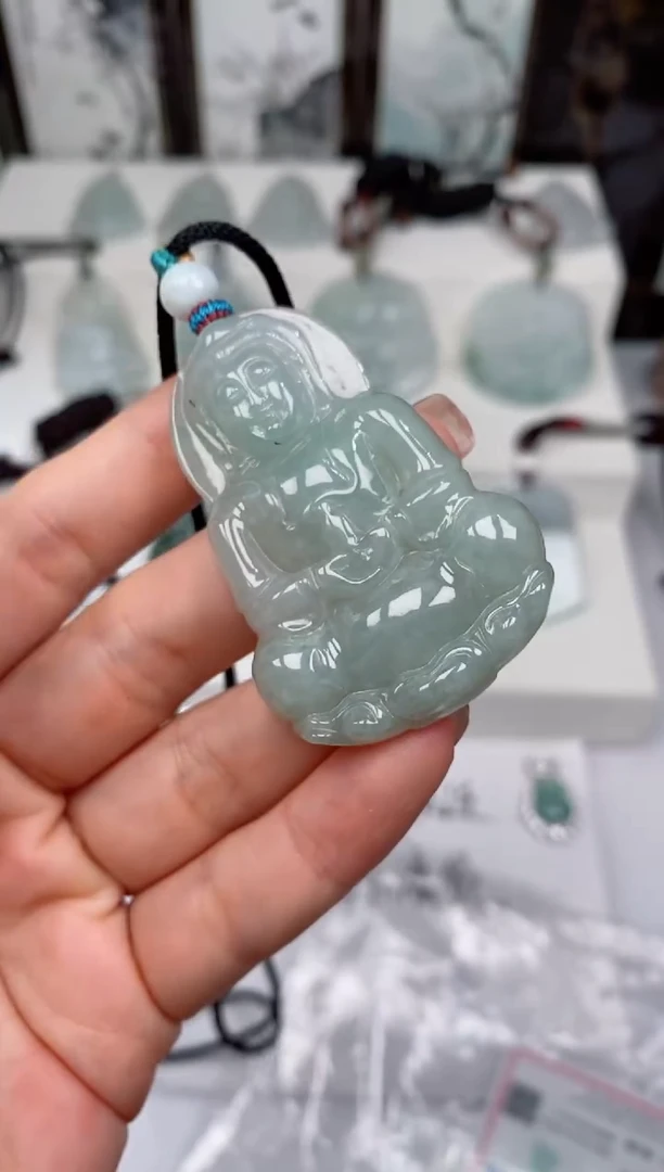 【闪购商品】翡翠颈饰未镶嵌吊坠