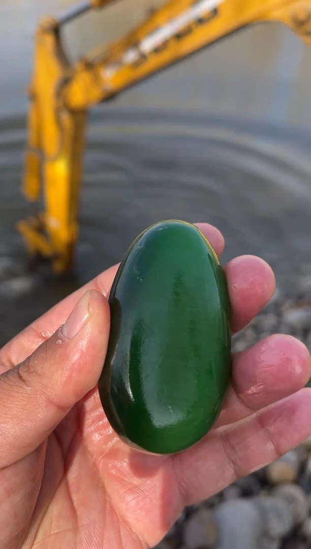 未镶嵌和田玉（糖玉）珠宝奇石99