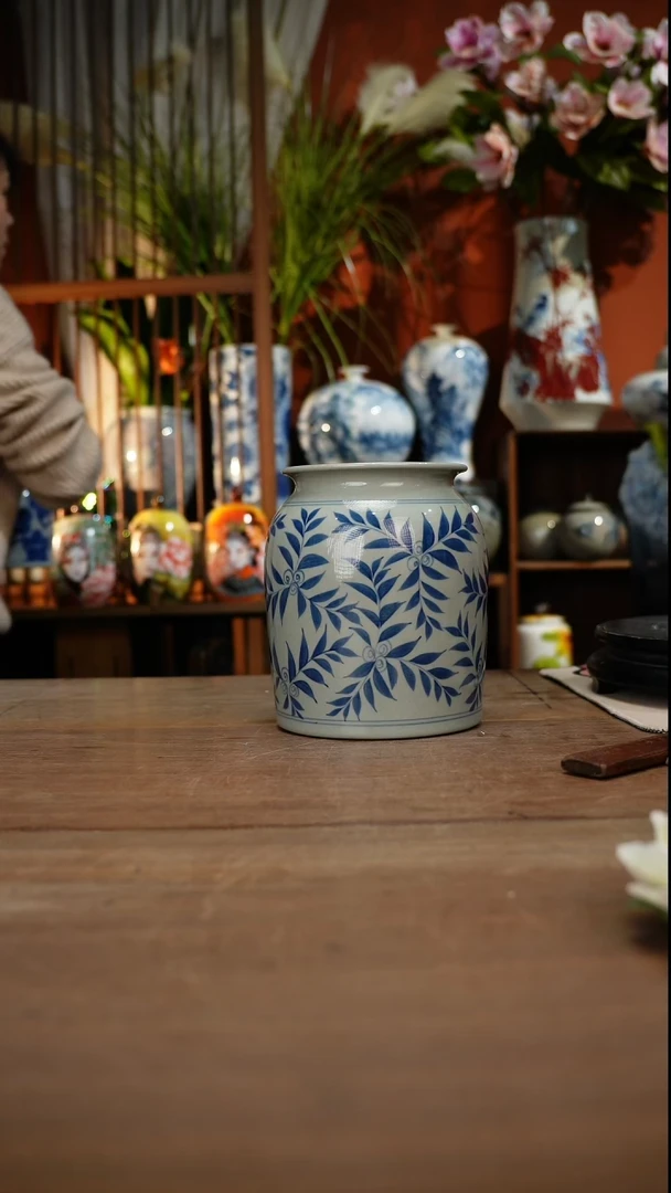 当代高温釉下彩手绘陶瓷餐具