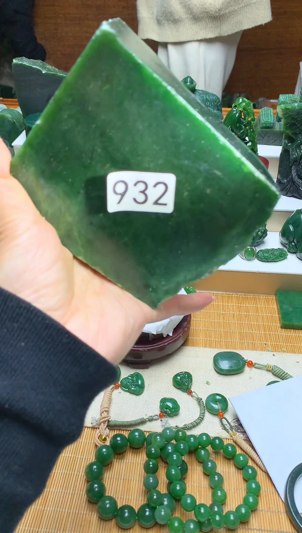 未镶嵌和田玉珠宝半成品1