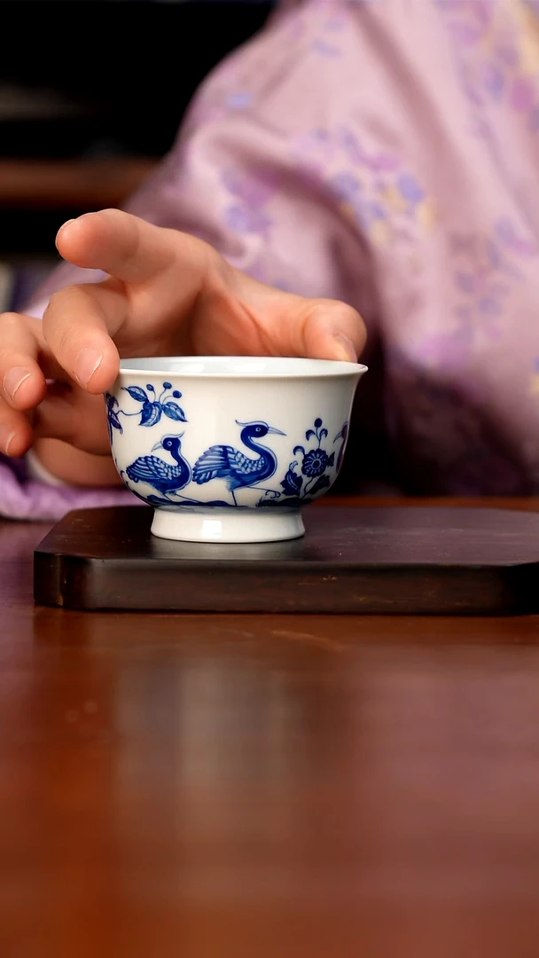 陶瓷青花山水茶具