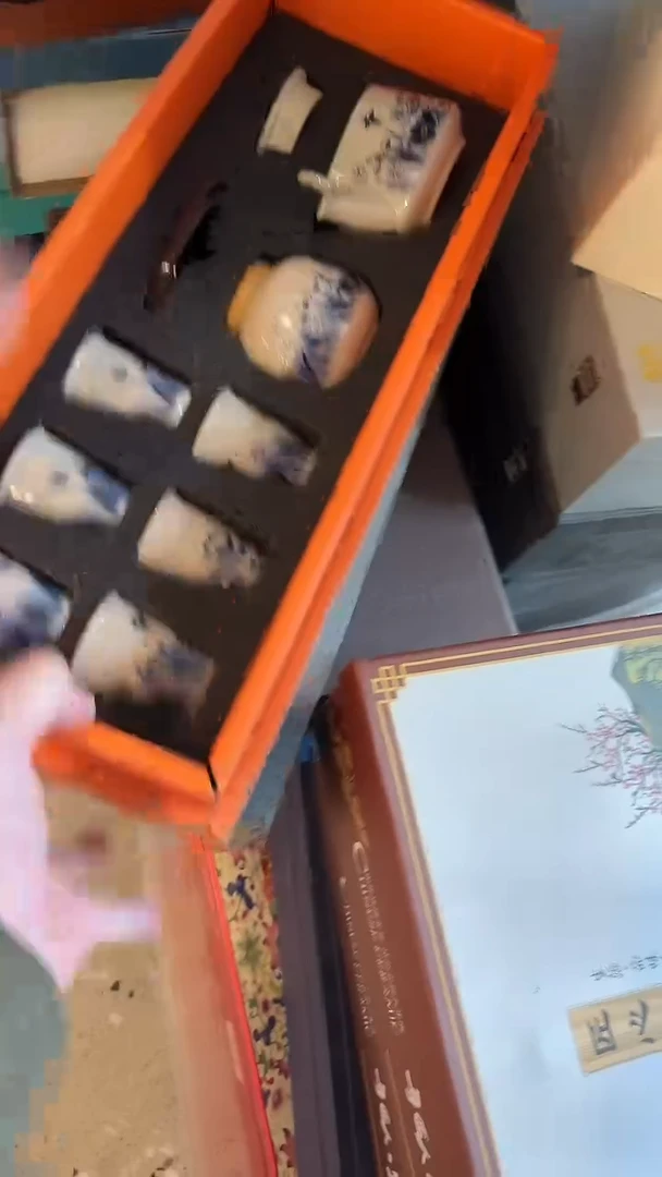 其他        茶具D