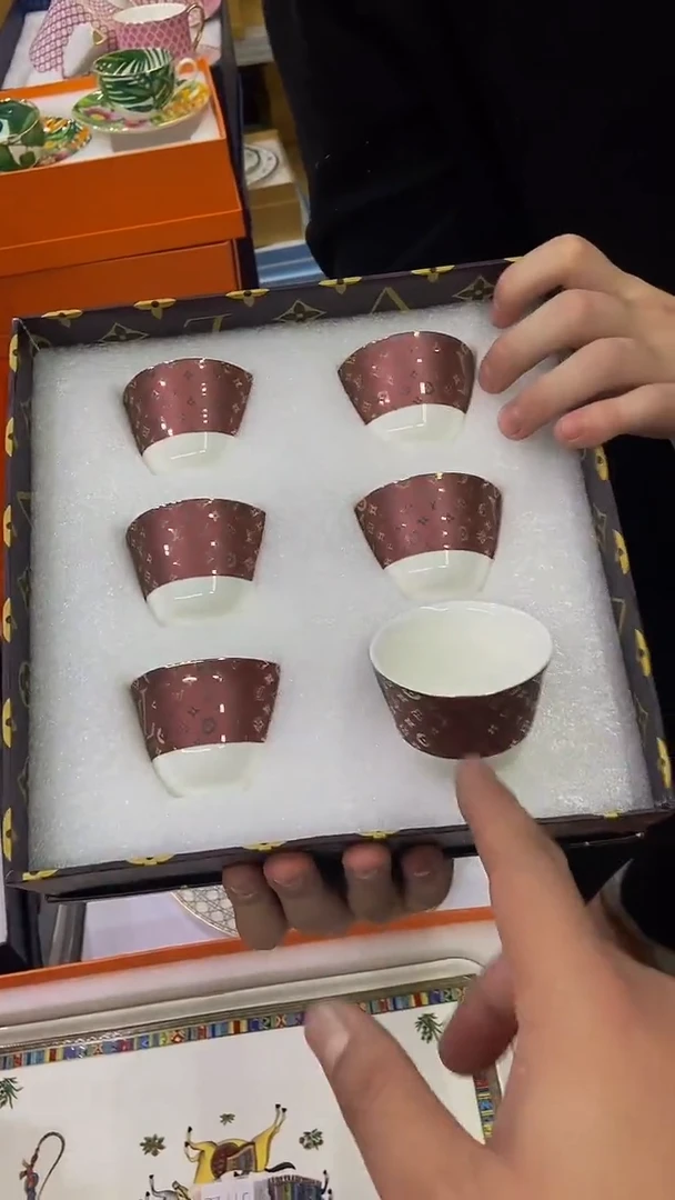 【闪购商品】鸿辉家品牌瓷器，京东包邮！