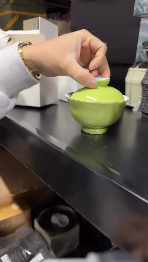 【闪购商品】苹果绿盖碗-----------