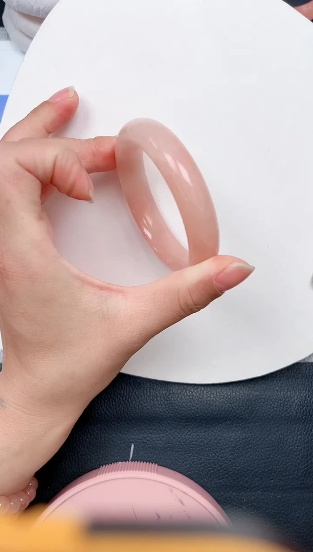 未镶嵌手镯石英质玉48-58