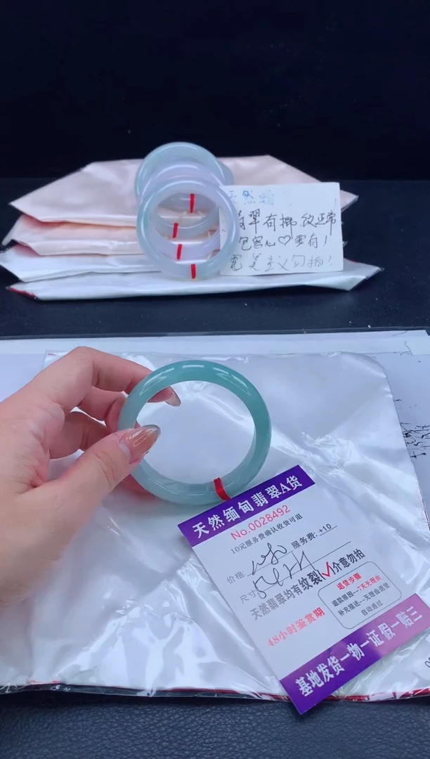 翡翠手镯未镶嵌1111111