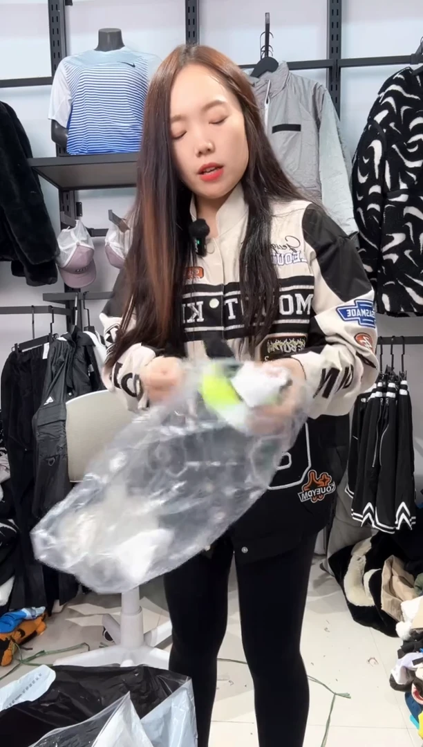2331编码  瑕疵直播间过款为准 尺码