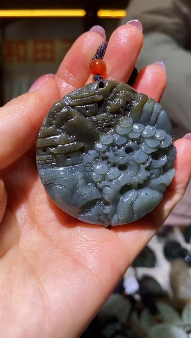 颈饰未镶嵌和田玉1