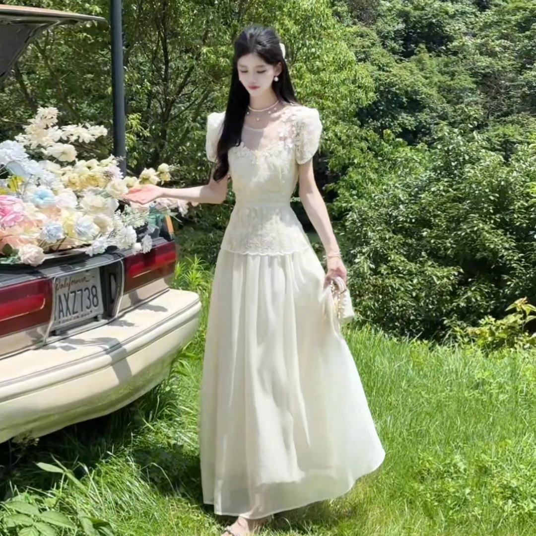 拉夏贝尔【花蔓香茶】25夏季财阀千金蕾丝复古显瘦连衣裙 10528 LSC