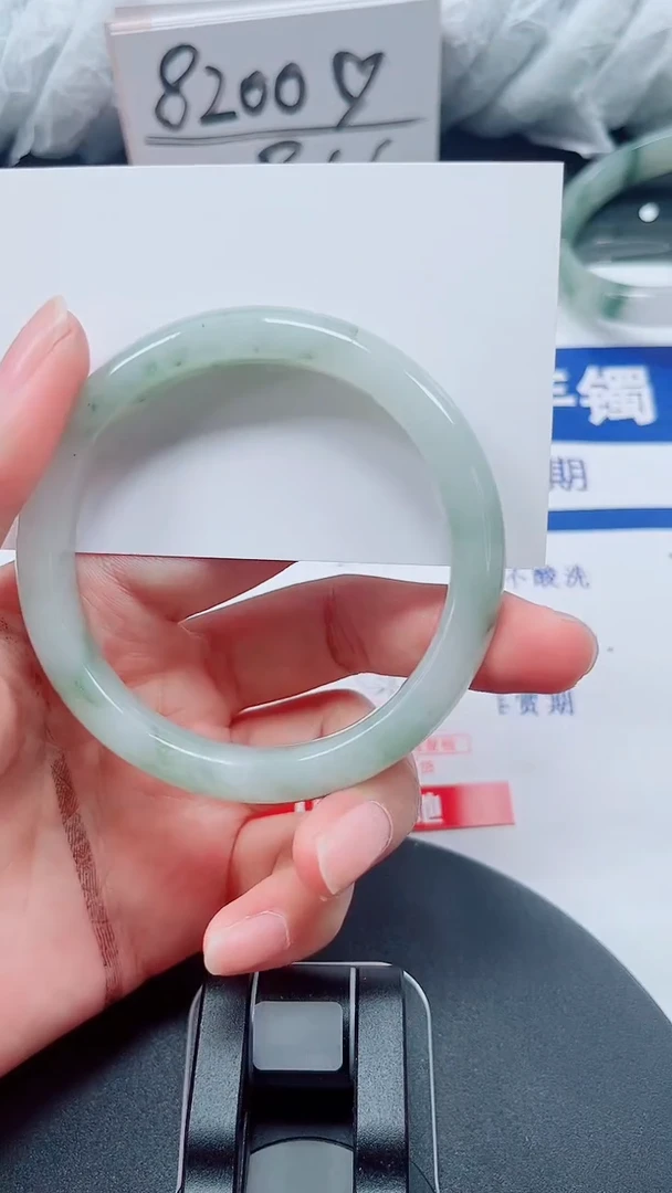 未镶嵌手镯石英质玉234-58/59/57