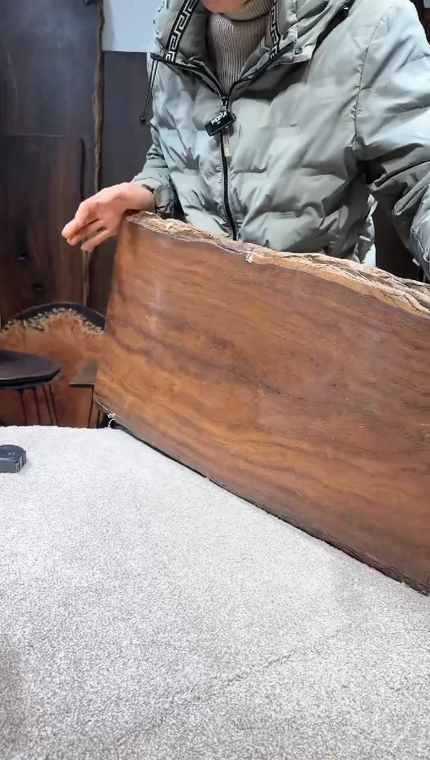 【闪购商品】风车木（黑檀木）尺寸68*37*2.4编号237