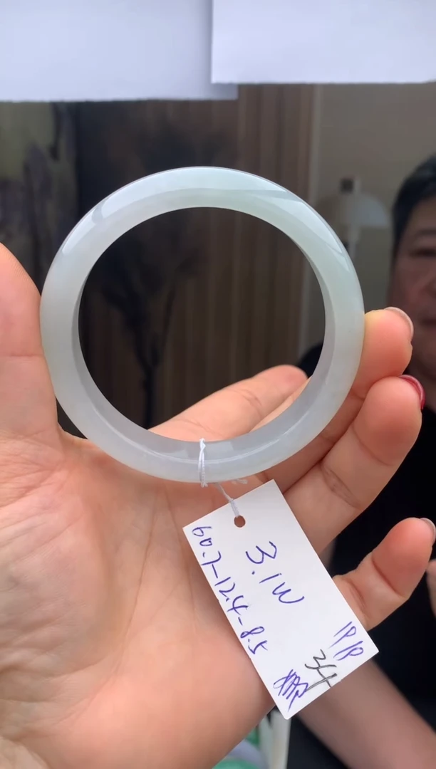 未镶嵌手镯翡翠26