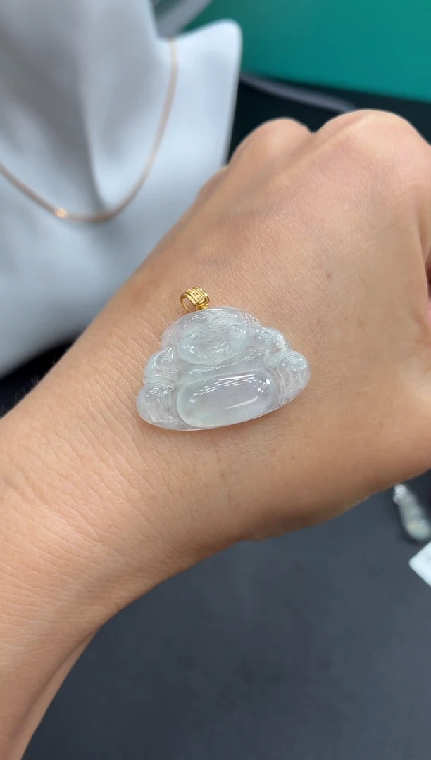 翡翠18K金镶嵌颈饰天然翡翠A货
